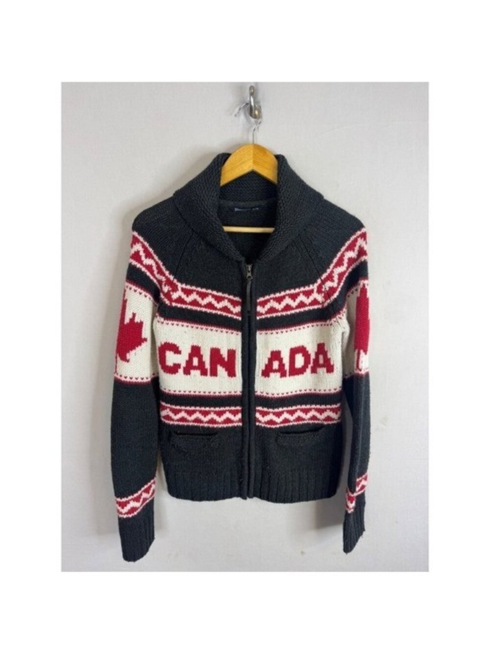 Bluenotes Canada Cowichan Zip Shawl Collar Sweater Black Red White Women M